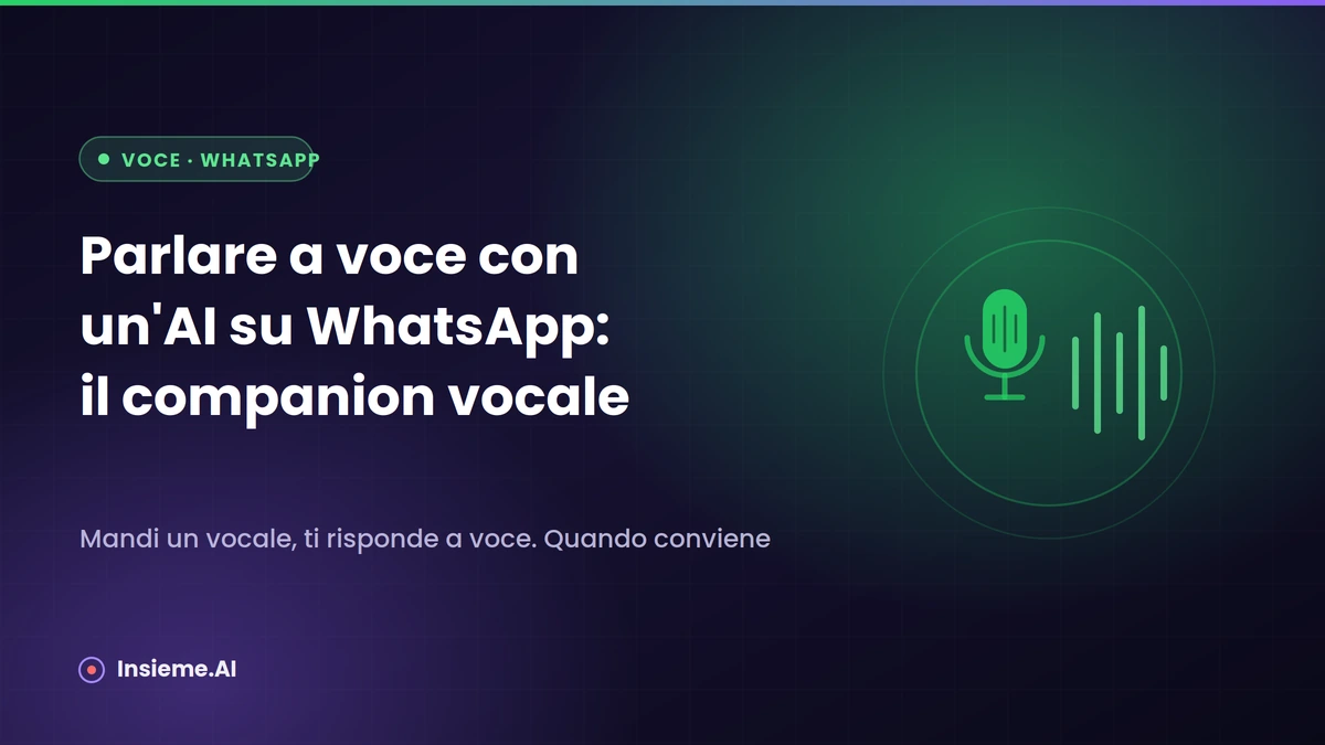 Una persona ascolta un messaggio vocale di un'AI su WhatsApp mentre cammina